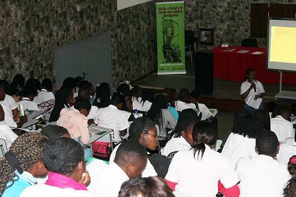 Campanha da União Africana na E.S.Francisco Manyanga